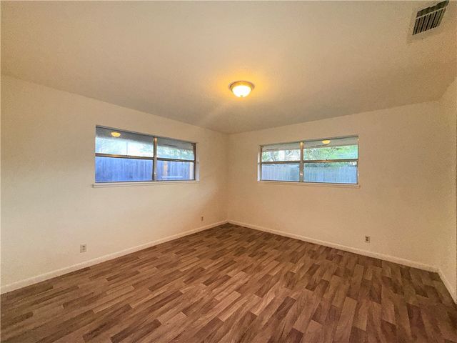 4717 S Shea Pkwy, Corpus Christi, TX 78413