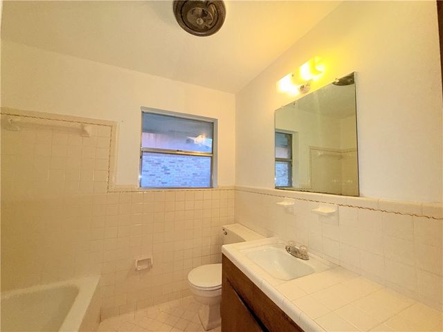 4717 S Shea Pkwy, Corpus Christi, TX 78413