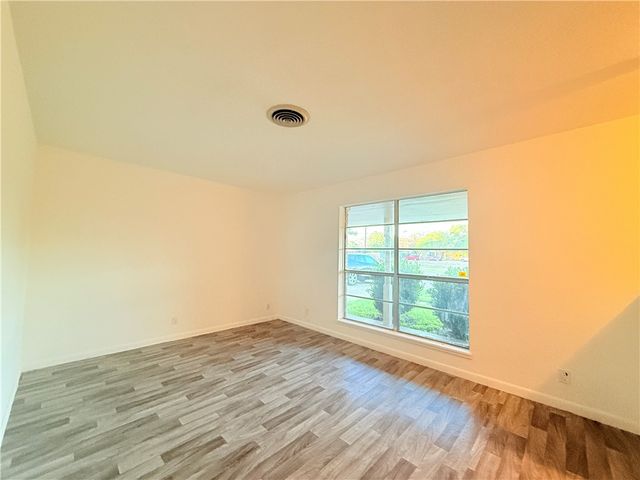 4717 S Shea Pkwy, Corpus Christi, TX 78413