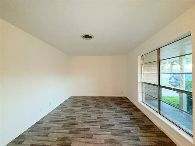 4717 S Shea Pkwy, Corpus Christi, TX 78413