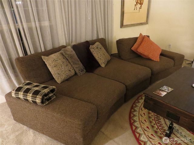 23800 SE Tiger Mountain Rd, Issaquah, WA 98207