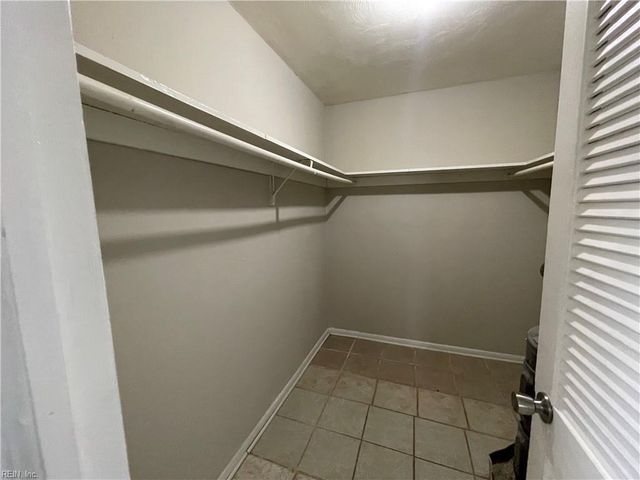 719 Marvin Ave Apt 209, Norfolk, VA 23518