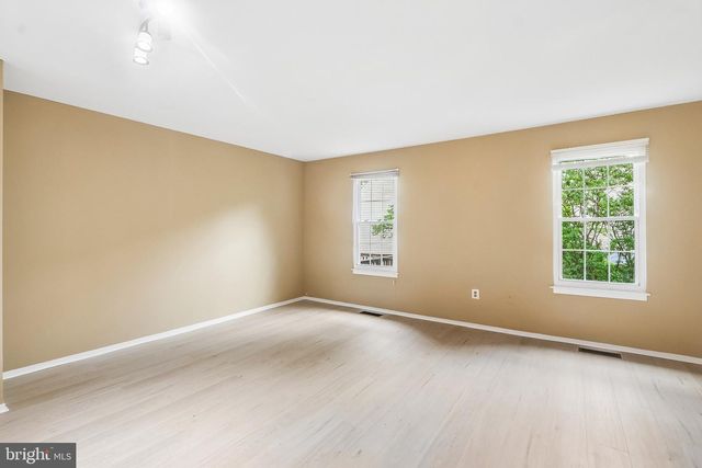 18726 PIKEVIEW DR, Germantown, MD 20874