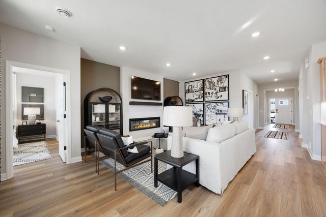 10647 Mississippi Dunes Trail S, Cottage Grove, MN 55016