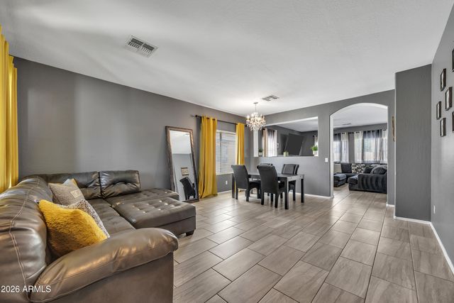 4930 W SHUMWAY FARM Road, Laveen, AZ 85339