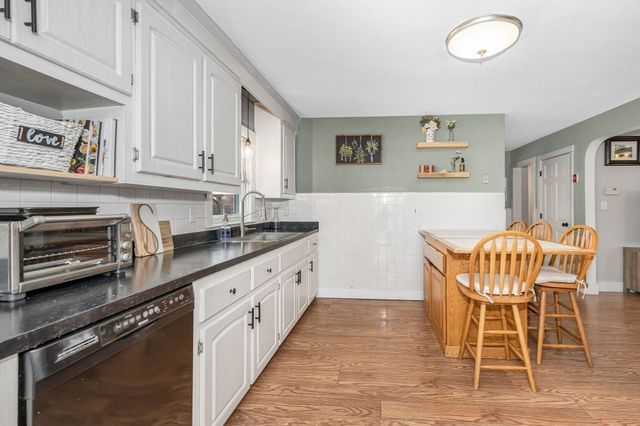 60 Frances Street, Dracut, MA 01826