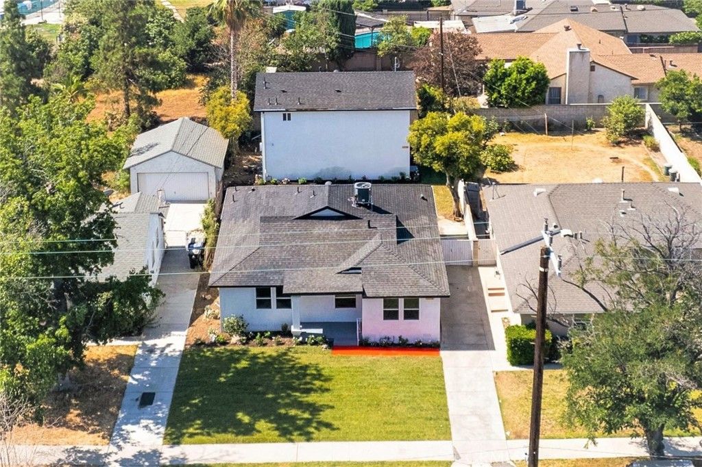 17116 Kingsbury, Granada Hills, CA 91344 — photo 2