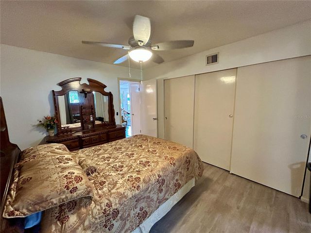 2467 FINLANDIA LANE 27, Clearwater, FL 33763