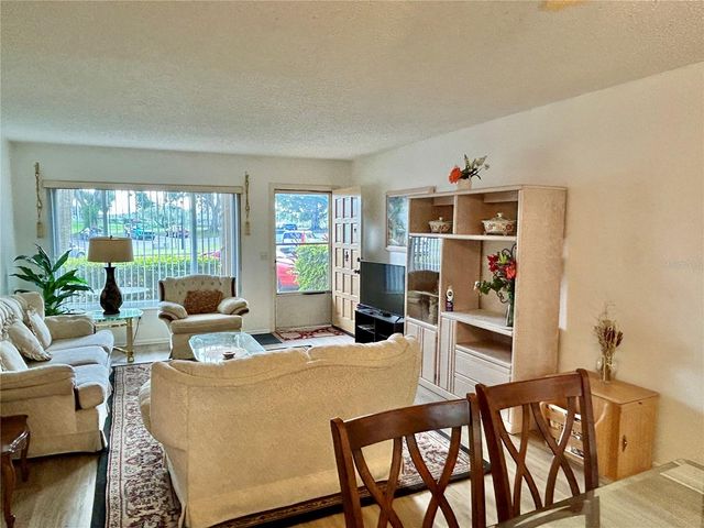 2467 FINLANDIA LANE 27, Clearwater, FL 33763