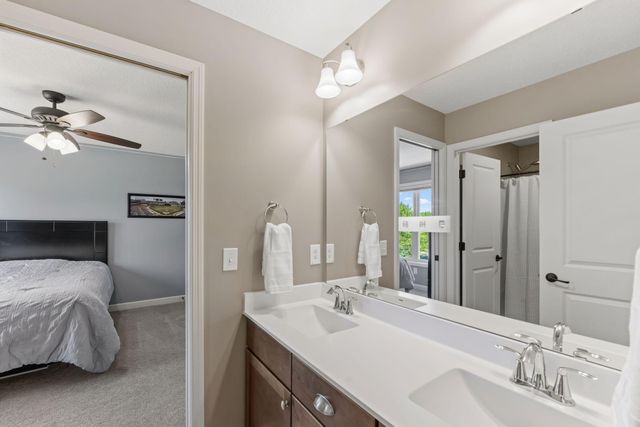 19335 Indora Trail, Lakeville, MN 55044