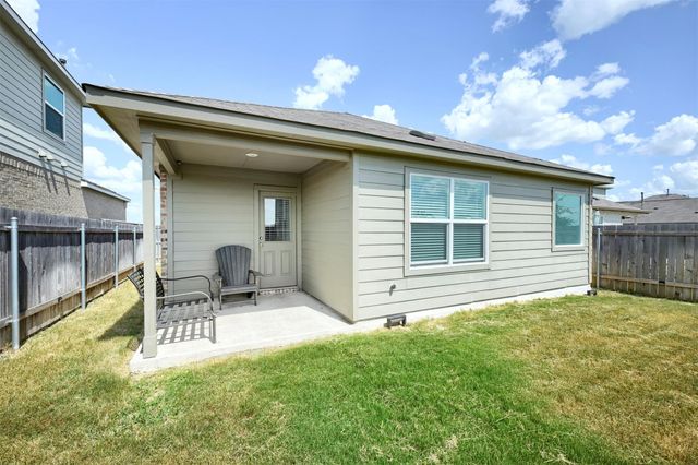 120 Milliner LOOP, Hutto, TX 78634