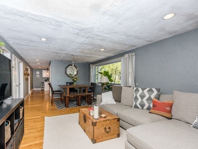 109 Olive Ave 1, Malden, MA 02148