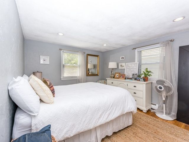 109 Olive Ave 1, Malden, MA 02148