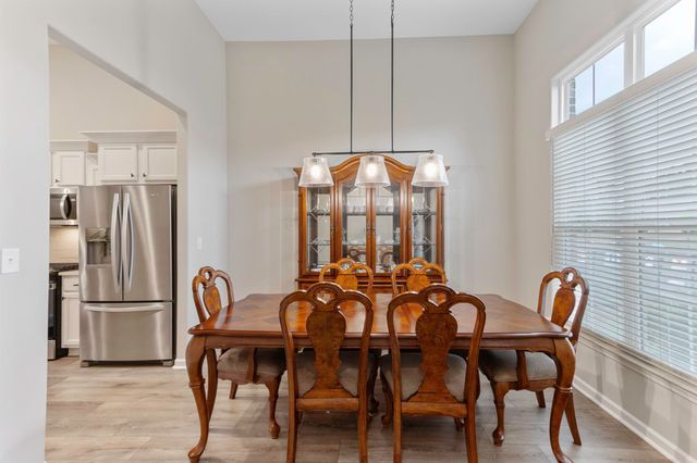 300 ST ANDREWS DR, Oakland, TN 38060