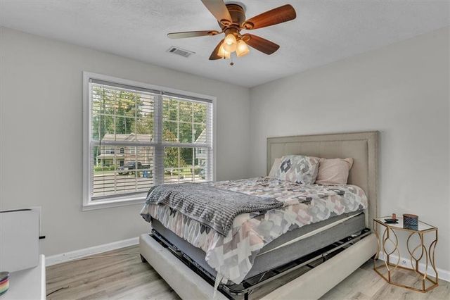 4439 Flat Stone Drive, Snellville, GA 30039