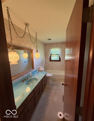 7142 W 125 Road S, Rushville, IN 46173