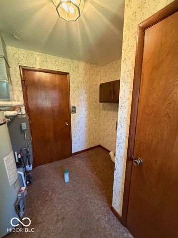 7142 W 125 Road S, Rushville, IN 46173