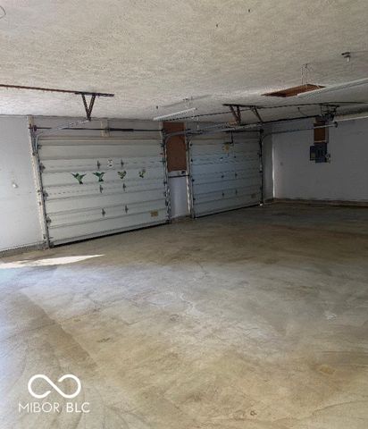 7142 W 125 Road S, Rushville, IN 46173