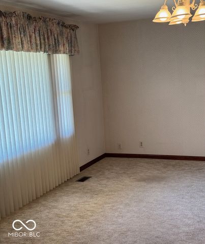 7142 W 125 Road S, Rushville, IN 46173