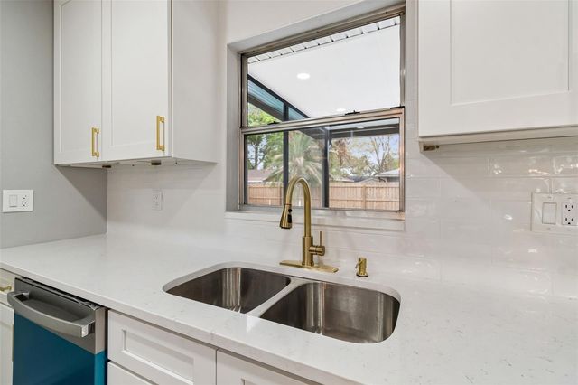 3817 TWILIGHT DRIVE, Valrico, FL 33594