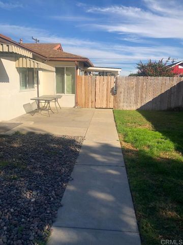 4557 Clairemont Dr., San Diego, CA 92117