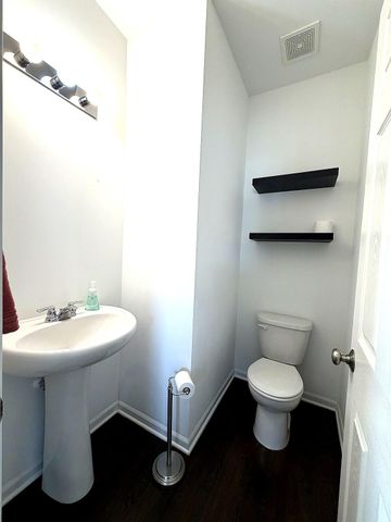 2482 W 127th Lane, Crown Point, IN 46307