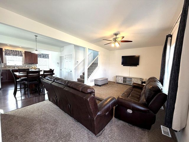 2482 W 127th Lane, Crown Point, IN 46307