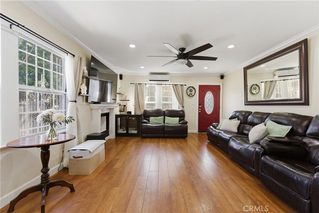 131 W 77th Street, Los Angeles, CA 90003