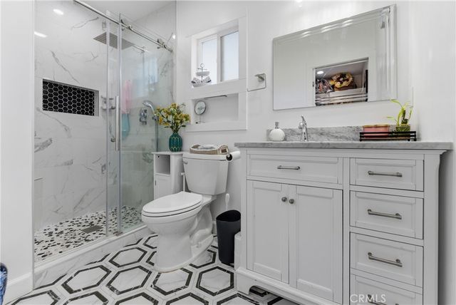 131 W 77th Street, Los Angeles, CA 90003