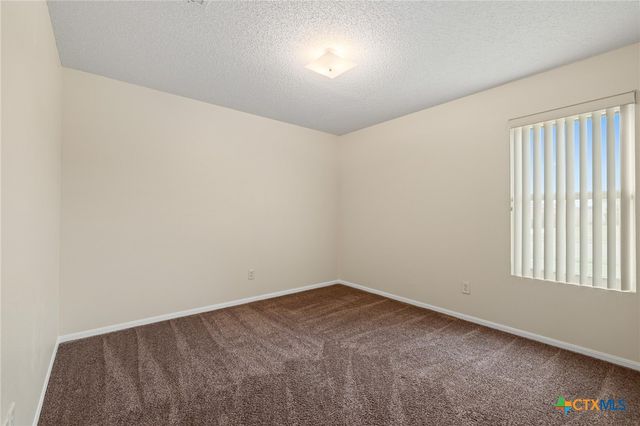 4205 Beach Ball Drive, Killeen, TX 76549