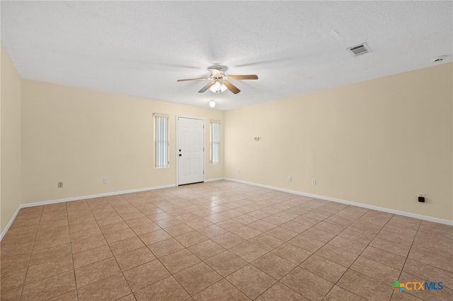 4205 Beach Ball Drive, Killeen, TX 76549