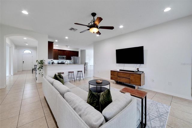 307 STAR SHELL DRIVE, Apollo Beach, FL 33572