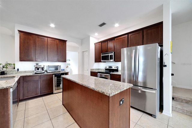 307 STAR SHELL DRIVE, Apollo Beach, FL 33572