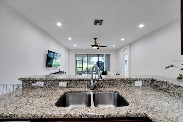 307 STAR SHELL DRIVE, Apollo Beach, FL 33572