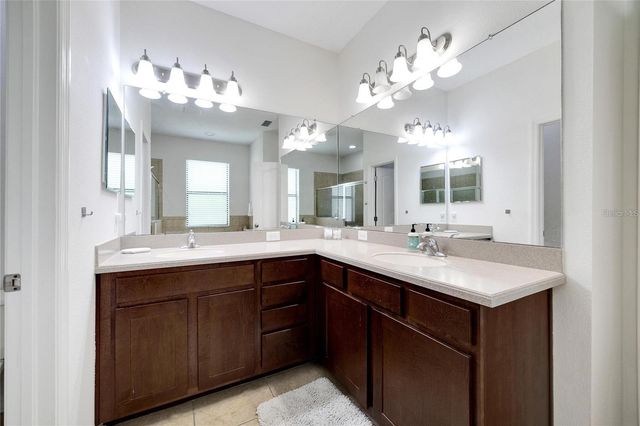 307 STAR SHELL DRIVE, Apollo Beach, FL 33572