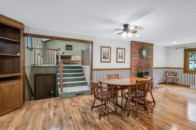 14 Kirk Rd, Billerica, MA 01821