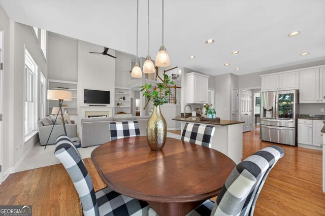 6650 River Crest Point, Suwanee, GA 30024