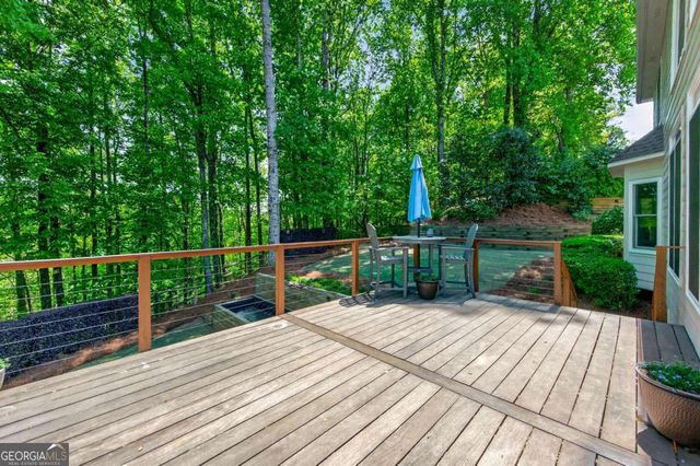 6650 River Crest Point, Suwanee, GA 30024