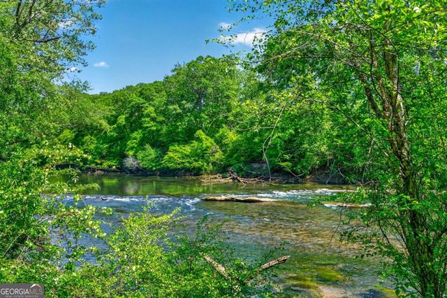 6650 River Crest Point, Suwanee, GA 30024