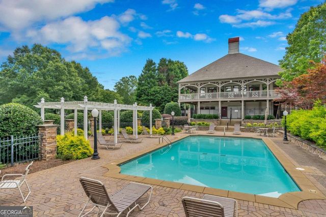 6650 River Crest Point, Suwanee, GA 30024