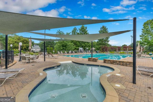 6650 River Crest Point, Suwanee, GA 30024