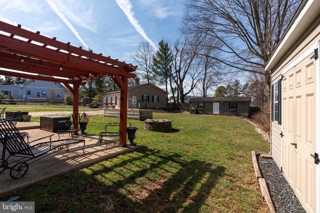 14210 MANOR RD, Phoenix, MD 21131