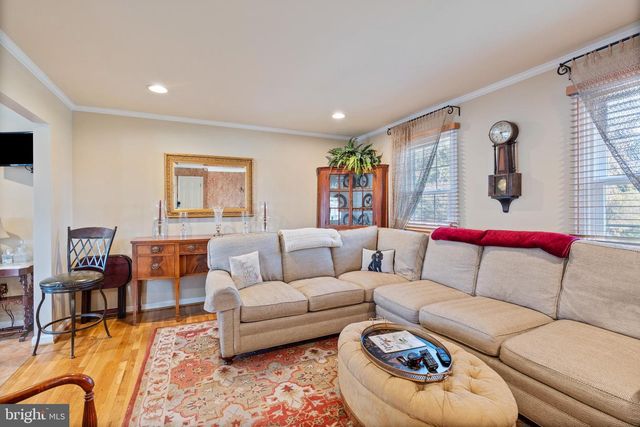 14210 MANOR RD, Phoenix, MD 21131