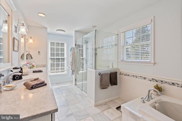 14210 MANOR RD, Phoenix, MD 21131