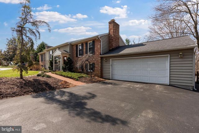 14210 MANOR RD, Phoenix, MD 21131