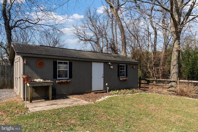14210 MANOR RD, Phoenix, MD 21131