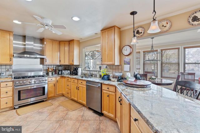 14210 MANOR RD, Phoenix, MD 21131