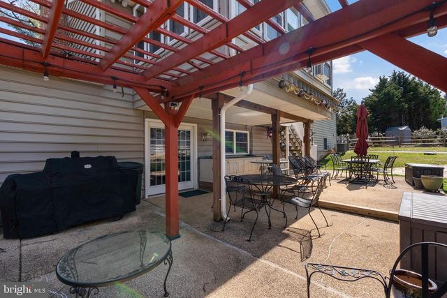 14210 MANOR RD, Phoenix, MD 21131