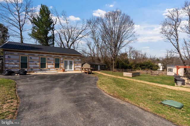 14210 MANOR RD, Phoenix, MD 21131