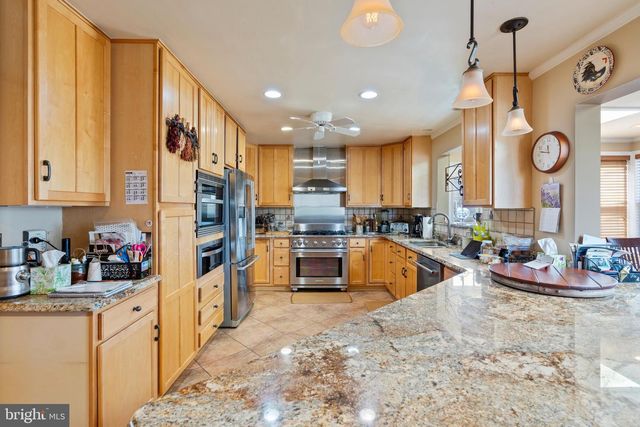 14210 MANOR RD, Phoenix, MD 21131